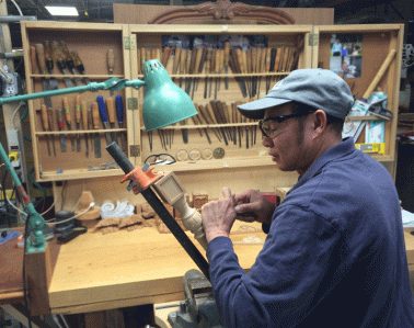 designshadow.org-hand-carvi